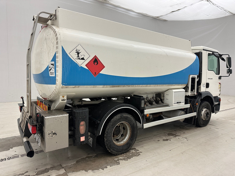 MAN TGM 15.250 - Tanker truck: picture 5 MAN TGM 15.250 - Tanker truck: picture 5
