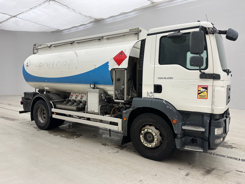 MAN TGM 18.290 - Tanker truck: picture 3 MAN TGM 18.290 - Tanker truck: picture 3