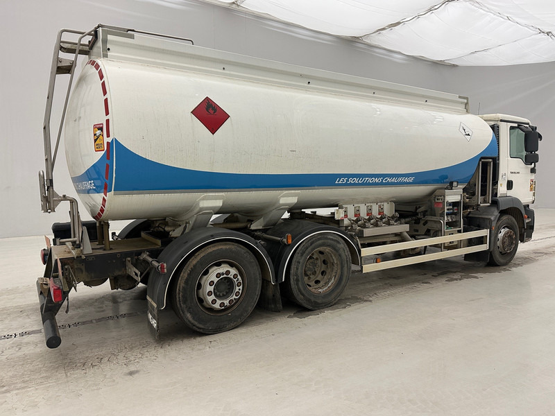 MAN TGM 26.340 - 6x2 - Tanker truck: picture 4 MAN TGM 26.340 - 6x2 - Tanker truck: picture 4