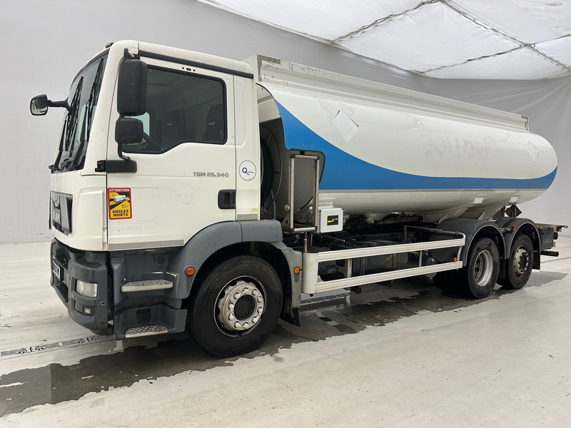 MAN TGM 26.340 - 6x2* - Tanker truck: picture 1 MAN TGM 26.340 - 6x2* - Tanker truck: picture 1