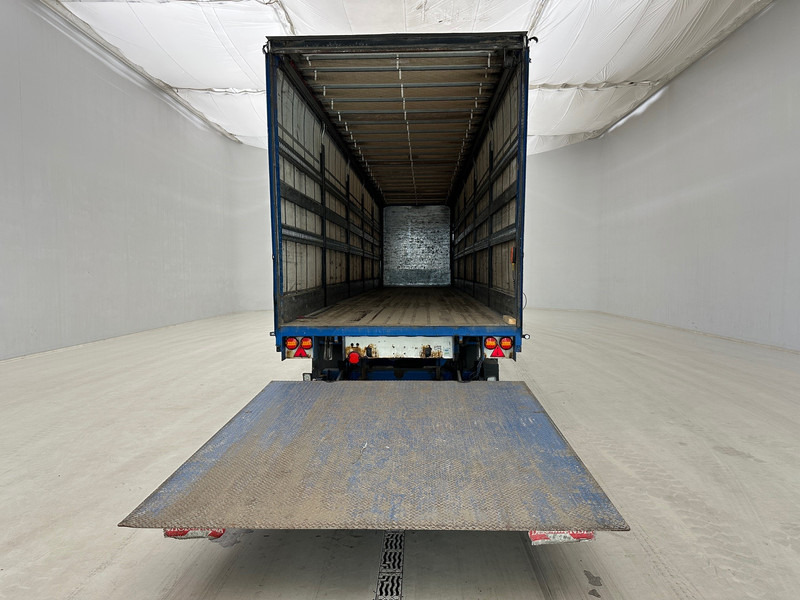 Renders Tautliner X-steering - Curtainsider semi-trailer: picture 5 Renders Tautliner X-steering - Curtainsider semi-trailer: picture 5