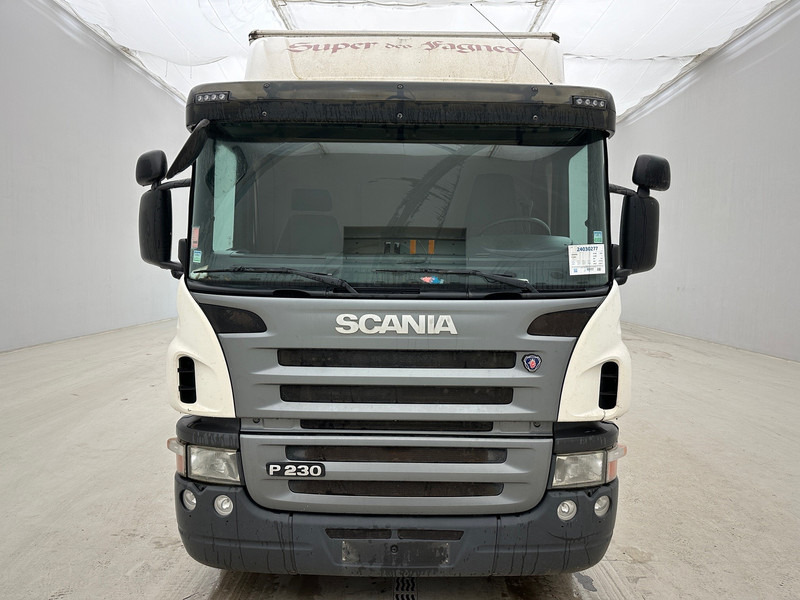 Scania P230 - Box truck: picture 2 Scania P230 - Box truck: picture 2