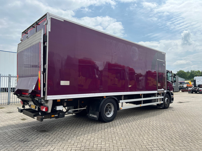 Scania P230* - Refrigerated truck: picture 4 Scania P230* - Refrigerated truck: picture 4