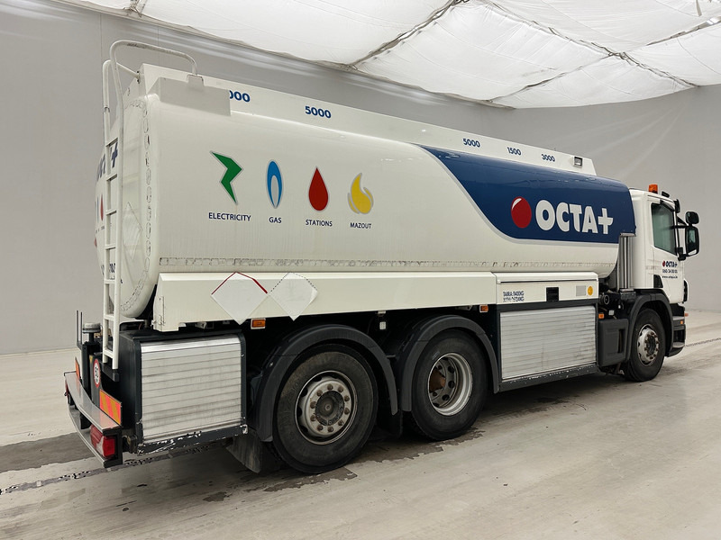 Scania P360 - 6x2 - Tanker truck: picture 4 Scania P360 - 6x2 - Tanker truck: picture 4