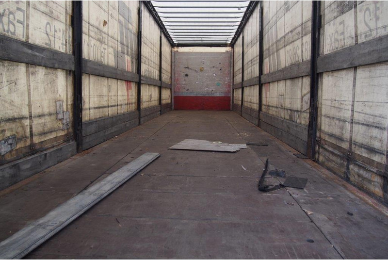 Schmitz Cargobull Tautliner - Curtainsider semi-trailer: picture 5 Schmitz Cargobull Tautliner - Curtainsider semi-trailer: picture 5