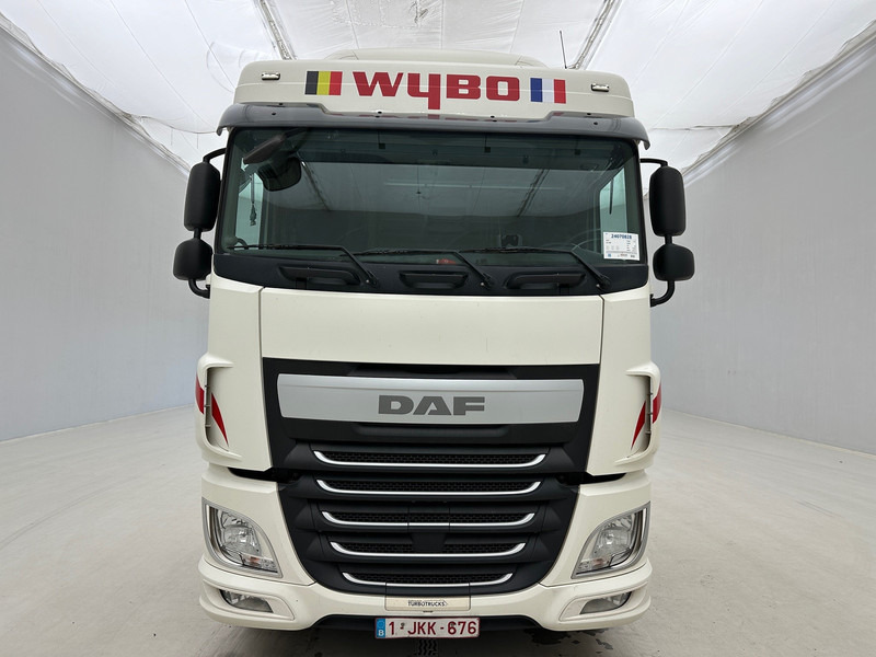 DAF XF 460 Space Cab - Tractor unit: picture 2 DAF XF 460 Space Cab - Tractor unit: picture 2