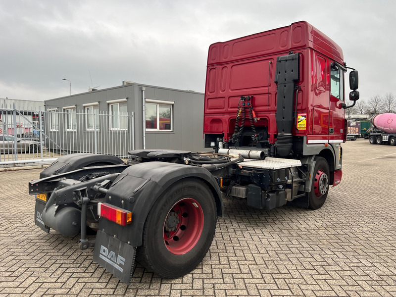 DAF XF105.410 Space Cab - ADR* - Tractor unit: picture 4 DAF XF105.410 Space Cab - ADR* - Tractor unit: picture 4