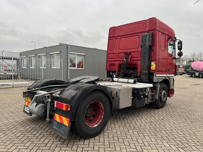 DAF XF105.410 Space Cab - ADR* - Tractor unit: picture 4 DAF XF105.410 Space Cab - ADR* - Tractor unit: picture 4