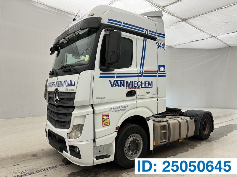 Mercedes-Benz Actros 1842 - Tractor unit: picture 1 Mercedes-Benz Actros 1842 - Tractor unit: picture 1