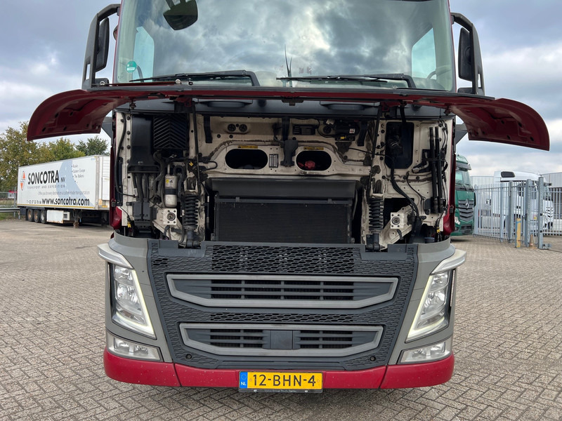 Volvo FH 420 Globetrotter - ADR - Tractor unit: picture 4 Volvo FH 420 Globetrotter - ADR - Tractor unit: picture 4