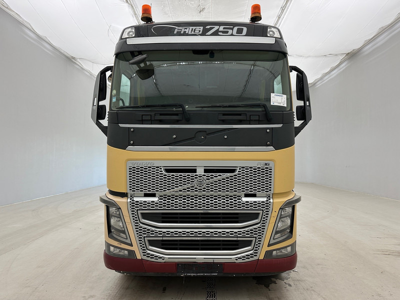 Volvo FH16.750 - 6x4 - Tractor unit: picture 2 Volvo FH16.750 - 6x4 - Tractor unit: picture 2
