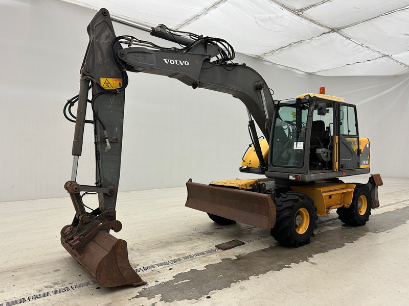 VOLVO* EW 140 - Wheel excavator: picture 1 VOLVO* EW 140 - Wheel excavator: picture 1