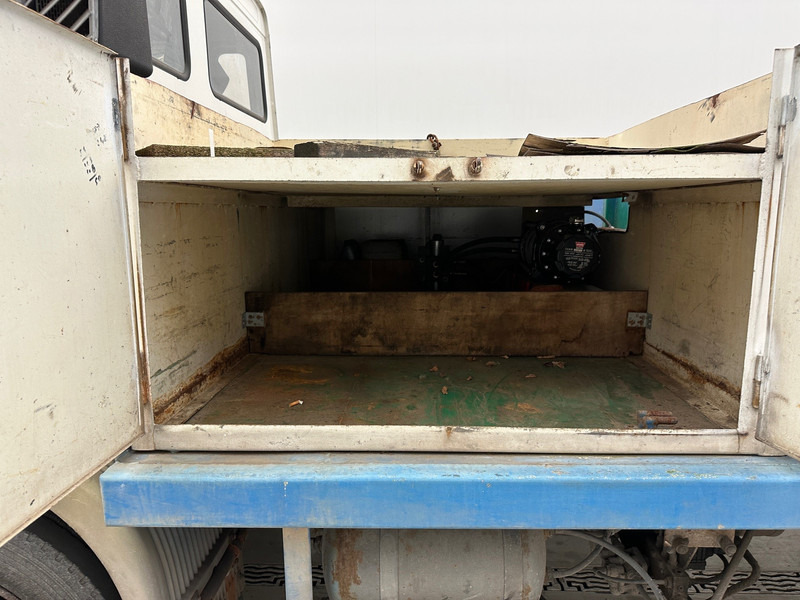 Tipper Volvo FL 180: picture 9 Tipper Volvo FL 180: picture 9