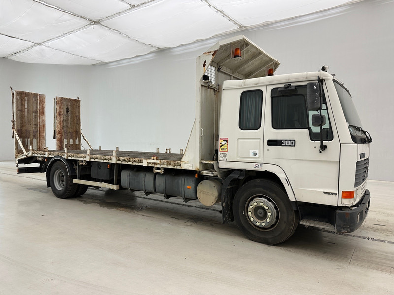 Volvo FL12.380 - Car transporter truck: picture 3 Volvo FL12.380 - Car transporter truck: picture 3