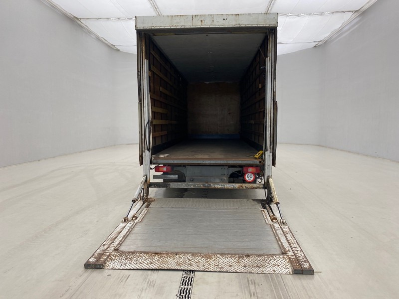 Volvo FL6.12* - Box truck: picture 5 Volvo FL6.12* - Box truck: picture 5