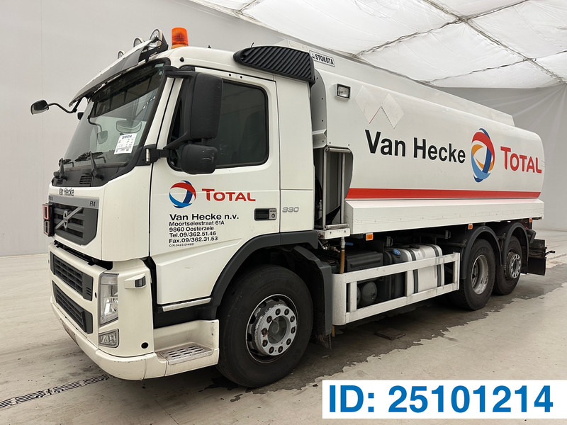 Volvo FM 300 - 6x2 - Tanker truck: picture 1 Volvo FM 300 - 6x2 - Tanker truck: picture 1