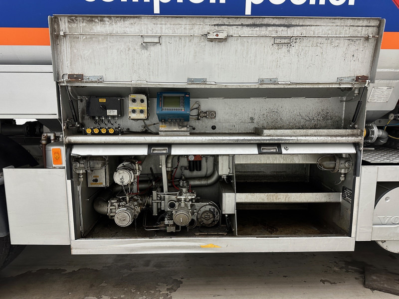 Volvo FM9.260 - Tanker truck: picture 4 Volvo FM9.260 - Tanker truck: picture 4