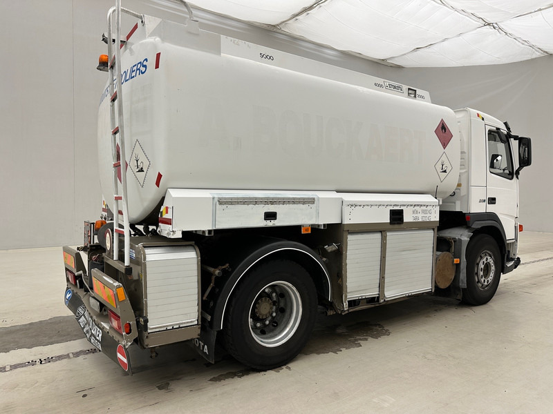 Volvo FM9.260 - Tanker truck: picture 5 Volvo FM9.260 - Tanker truck: picture 5