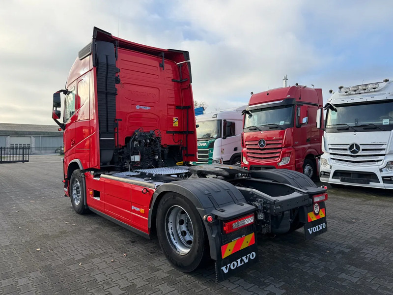 Volvo FH 460 Globetrotter Euro 6 - Tractor unit: picture 3 Volvo FH 460 Globetrotter Euro 6 - Tractor unit: picture 3