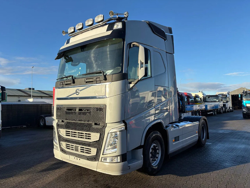 Volvo FH 500 Globetrotter Euro 6 - Tractor unit: picture 1 Volvo FH 500 Globetrotter Euro 6 - Tractor unit: picture 1