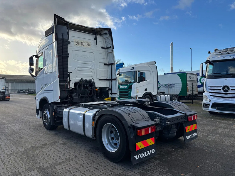 Volvo FH 500 Globetrotter Euro 6 - Tractor unit: picture 3 Volvo FH 500 Globetrotter Euro 6 - Tractor unit: picture 3