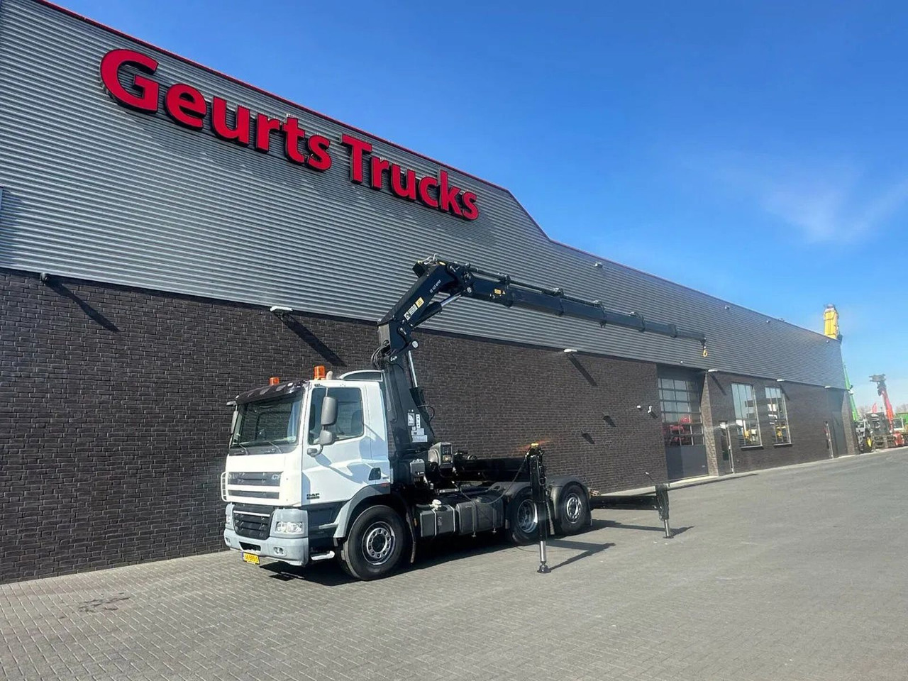 DAF CF 85 410 6X2 + HIAB 422EP-5 HIPRO TREKKER/SATTE - Crane truck: picture 5 DAF CF 85 410 6X2 + HIAB 422EP-5 HIPRO TREKKER/SATTE - Crane truck: picture 5