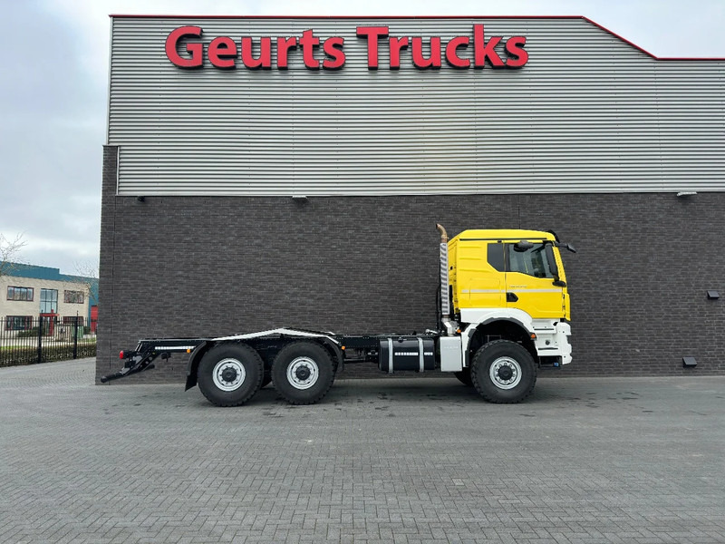 MAN TGS 33.540 6X6 BB CH HEAVY DUTY CHASSIS CABINE/NIEUW/NEUE/NEW - Cab chassis truck: picture 4 MAN TGS 33.540 6X6 BB CH HEAVY DUTY CHASSIS CABINE/NIEUW/NEUE/NEW - Cab chassis truck: picture 4