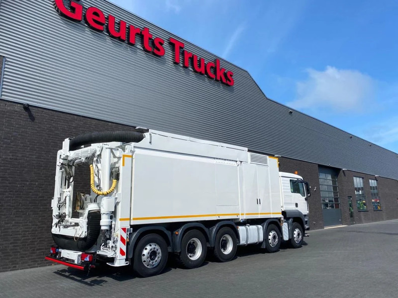 MAN TGS 35.440 10X4-6 BL TRIDEM RSP SAUGBAGGER/SUCTIONEXAVATOR/GRONDZUIGER - Vacuum truck: picture 5 MAN TGS 35.440 10X4-6 BL TRIDEM RSP SAUGBAGGER/SUCTIONEXAVATOR/GRONDZUIGER - Vacuum truck: picture 5