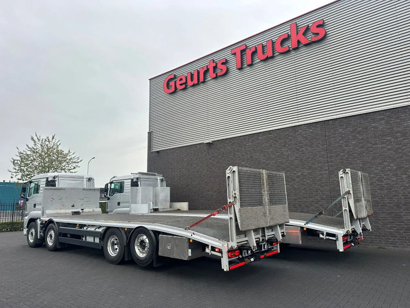 MAN TGS 35.470 8X2 OPRIJWAGEN/MACHINE TRANSPORTER/PLATEAU/ - Car transporter truck: picture 4 MAN TGS 35.470 8X2 OPRIJWAGEN/MACHINE TRANSPORTER/PLATEAU/ - Car transporter truck: picture 4