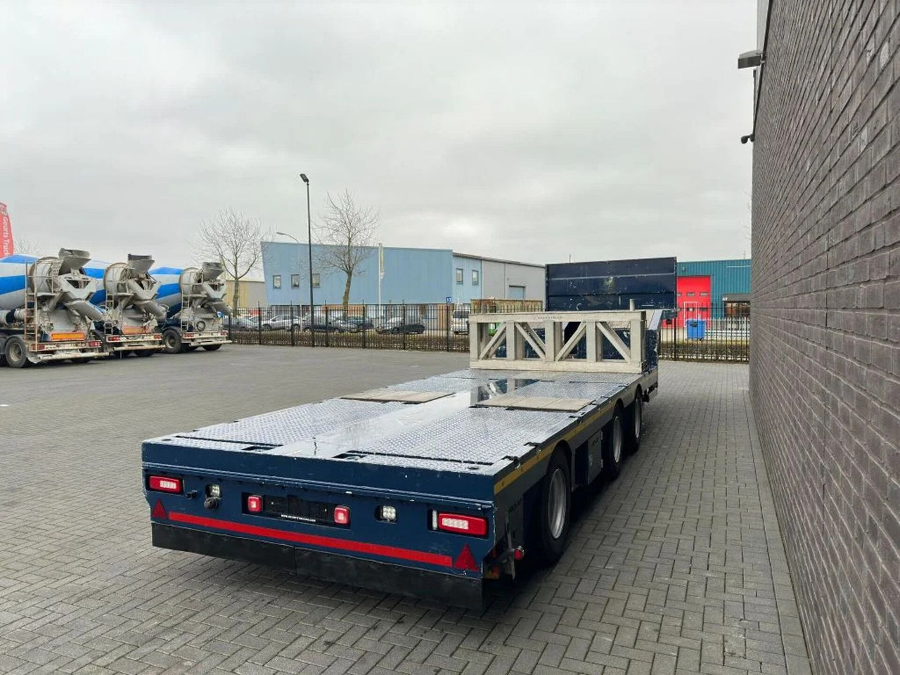 Rojo Trailer KT3 ST EXTENDABLE SEMI DIEPLADER/TI - Low loader semi-trailer: picture 5 Rojo Trailer KT3 ST EXTENDABLE SEMI DIEPLADER/TI - Low loader semi-trailer: picture 5