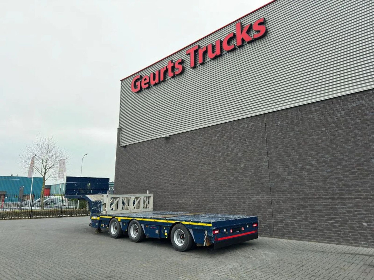 Rojo Trailer KT3 ST EXTENDABLE SEMI DIEPLADER/TI - Low loader semi-trailer: picture 3 Rojo Trailer KT3 ST EXTENDABLE SEMI DIEPLADER/TI - Low loader semi-trailer: picture 3
