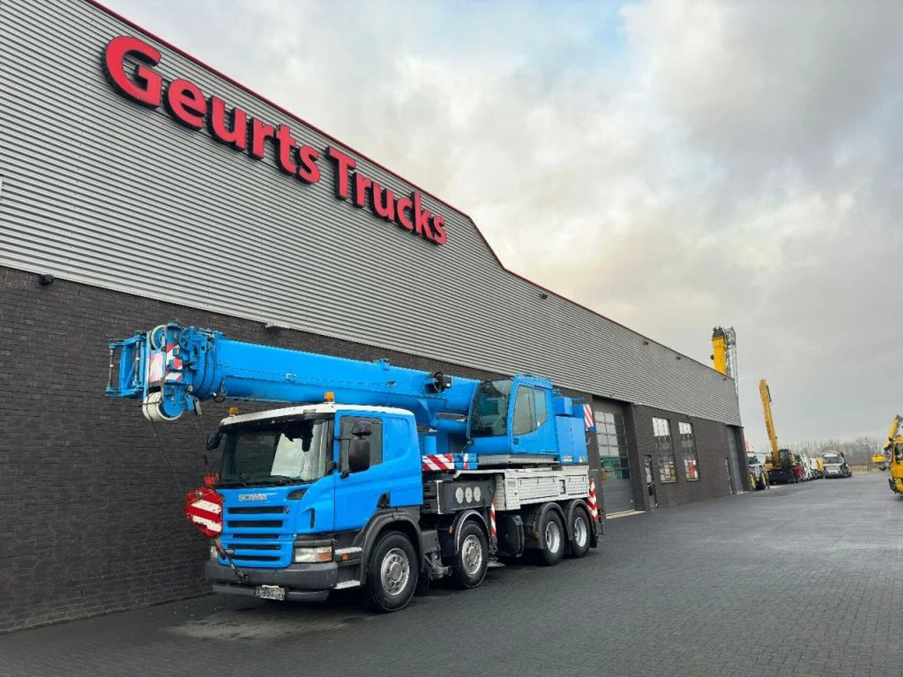 Scania P420 8X4 + FAUN HK 40 + JIB KRAAN/KRAN/CRANE/GRU - Crane truck: picture 2 Scania P420 8X4 + FAUN HK 40 + JIB KRAAN/KRAN/CRANE/GRU - Crane truck: picture 2