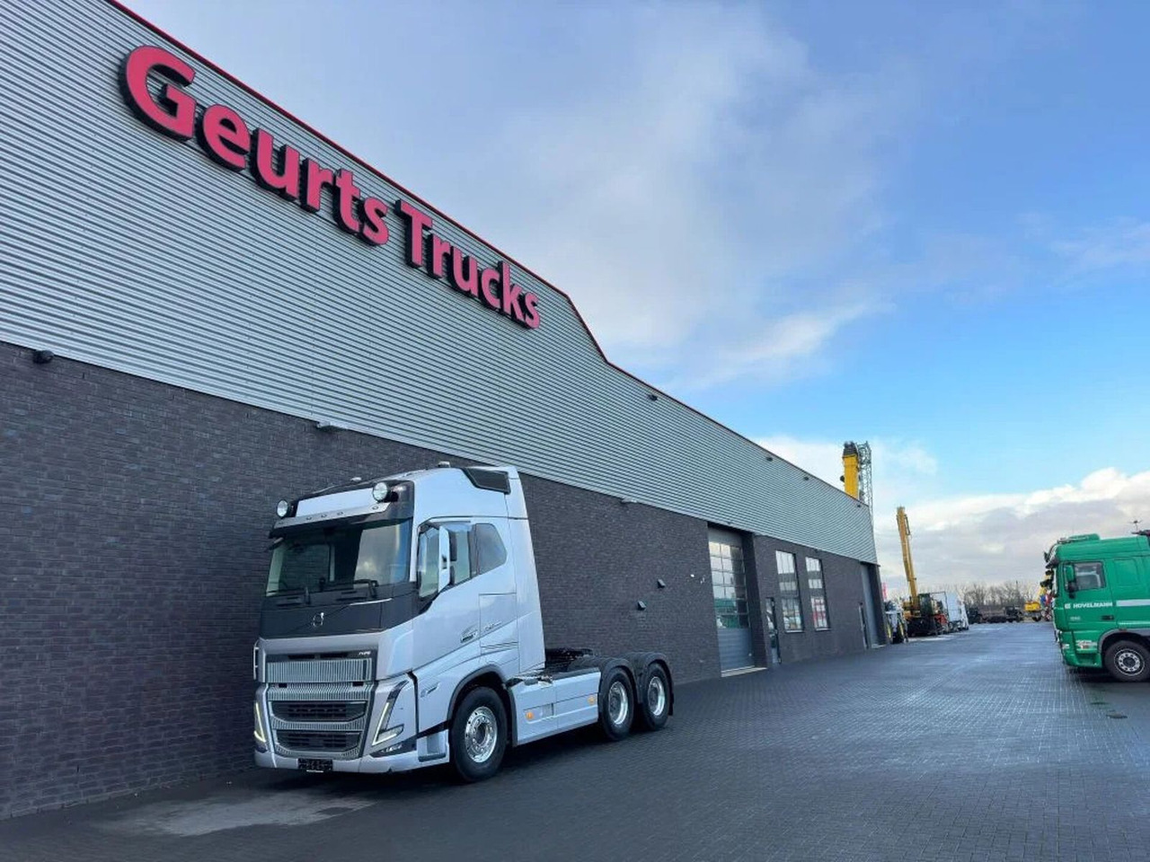 Volvo FH 16.750 6X4 TREKKER/TRACTOR/SZM EURO 6 HYDRAUL - Tractor unit: picture 2 Volvo FH 16.750 6X4 TREKKER/TRACTOR/SZM EURO 6 HYDRAUL - Tractor unit: picture 2