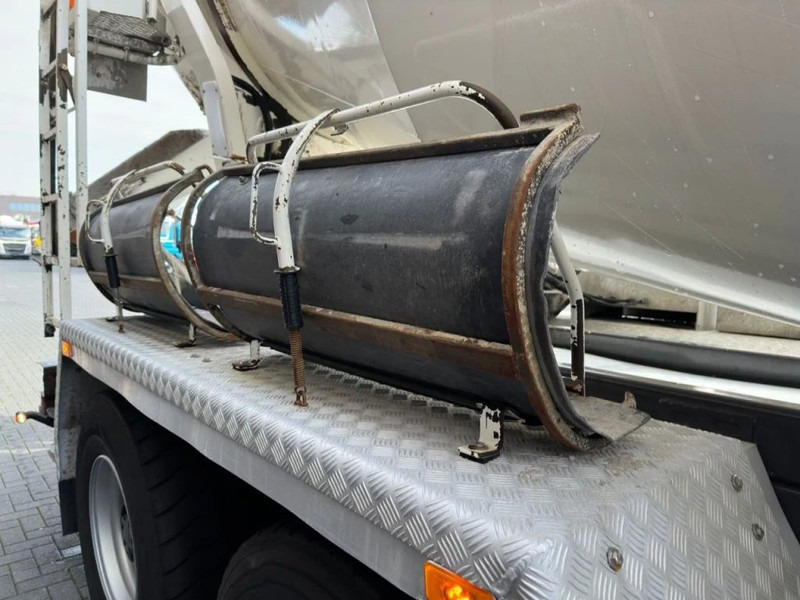 Concrete mixer truck Volvo FM 410 8X4 + STETTER 9 M3 MIXER/MISCHER + THEAM 15 M TRANSPORTBAND/BELT: picture 13