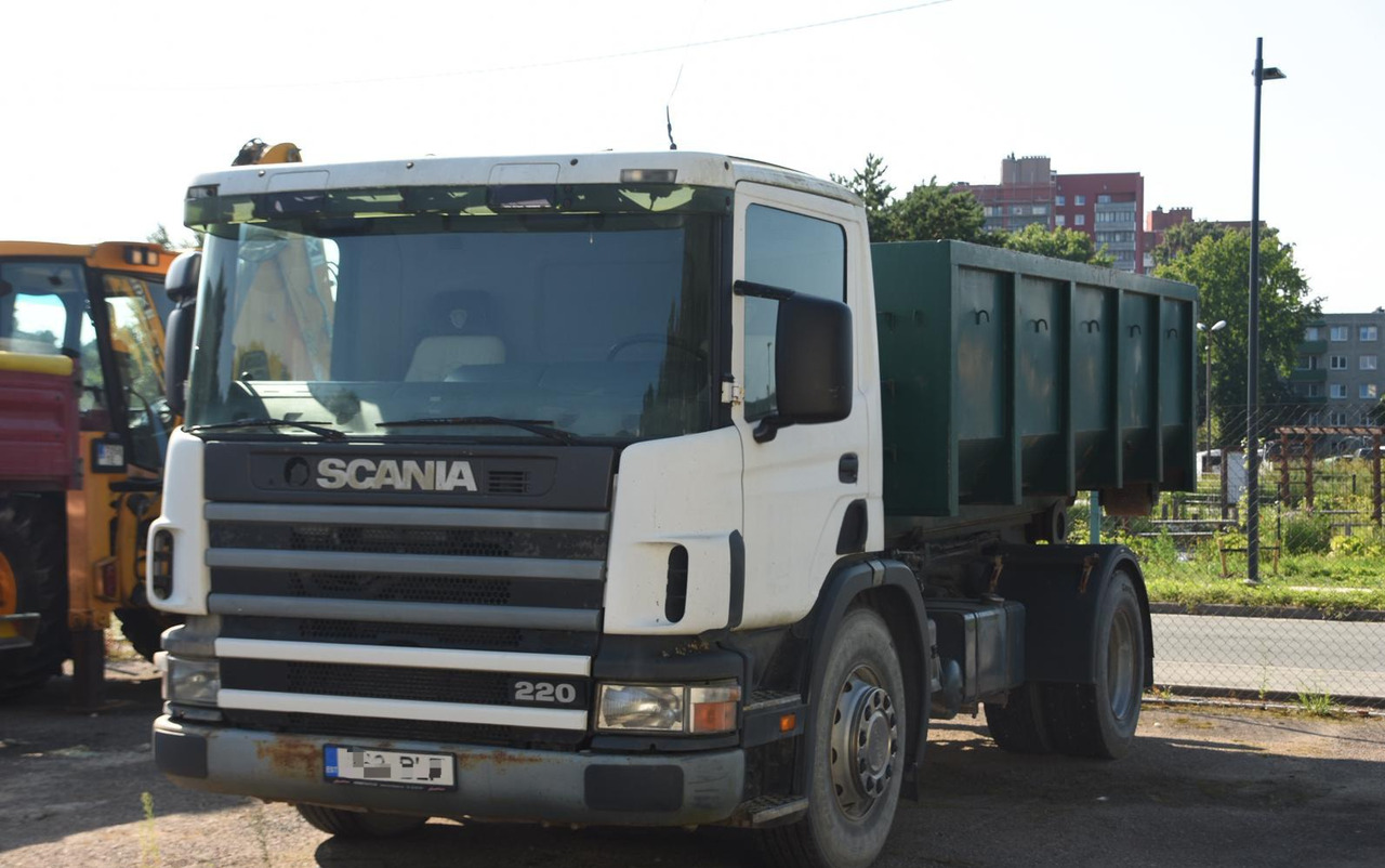 SCANIA P94 220 - Tipper: picture 1 SCANIA P94 220 - Tipper: picture 1