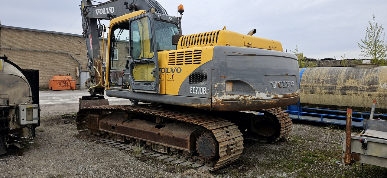 Volvo EC 210 BLC new engine - Crawler excavator: picture 4 Volvo EC 210 BLC new engine - Crawler excavator: picture 4