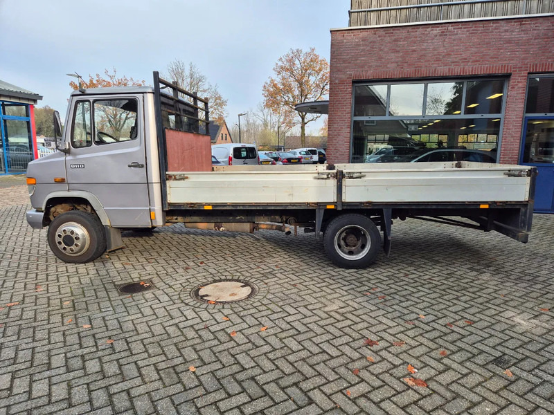Mercedes-Benz 811.... steel suspension - Dropside/ Flatbed truck: picture 4 Mercedes-Benz 811.... steel suspension - Dropside/ Flatbed truck: picture 4