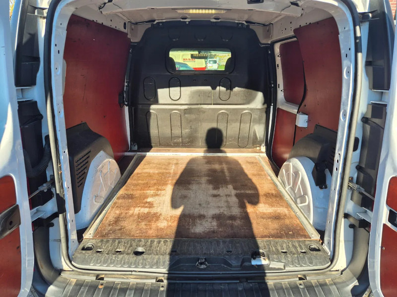 Small van Mercedes-Benz Citan 108 CDI: picture 8