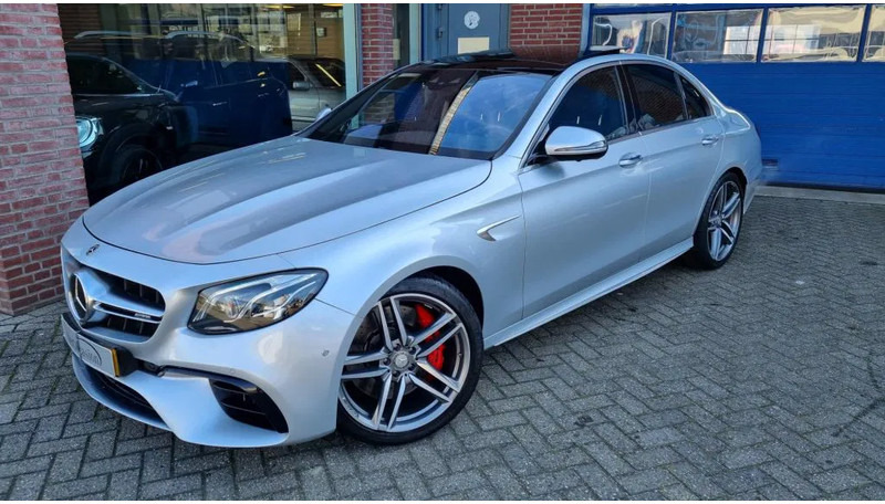 Mercedes-Benz E-Klasse 63 S, 4 Matic AMG..... Premium plus. - Saloon car: picture 2 Mercedes-Benz E-Klasse 63 S, 4 Matic AMG..... Premium plus. - Saloon car: picture 2