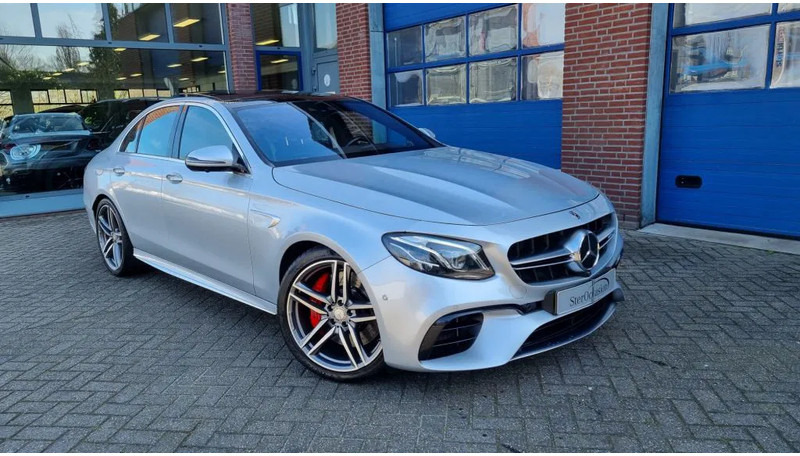 Mercedes-Benz E-Klasse 63 S, 4 Matic AMG..... Premium plus. - Saloon car: picture 1 Mercedes-Benz E-Klasse 63 S, 4 Matic AMG..... Premium plus. - Saloon car: picture 1