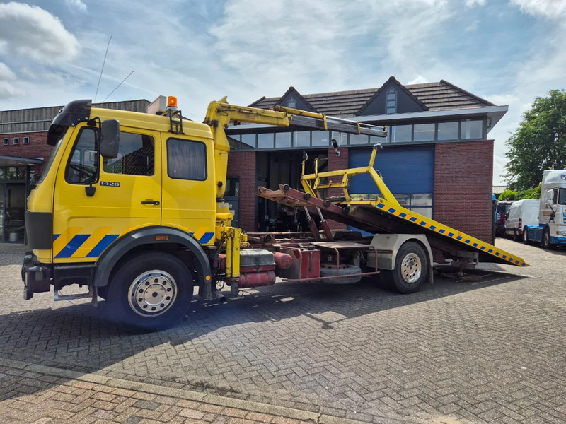 Mercedes-Benz SK 1420 afzetbak.kraan.lier.airco.... Bergingswagen - Tow truck: picture 2 Mercedes-Benz SK 1420 afzetbak.kraan.lier.airco.... Bergingswagen - Tow truck: picture 2