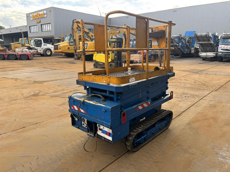 Aichi RV042 - Scissor lift: picture 4 Aichi RV042 - Scissor lift: picture 4