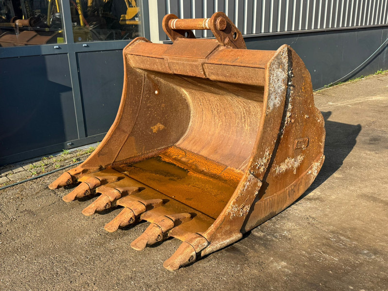 Case MS25 hh4-1600 dieplepel - Bucket: picture 1 Case MS25 hh4-1600 dieplepel - Bucket: picture 1