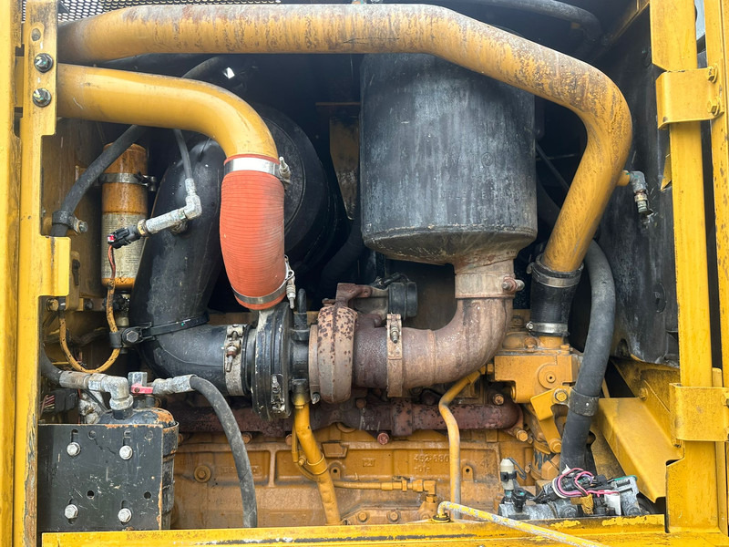 Grader Caterpillar 120K | NEW TIRES: picture 15