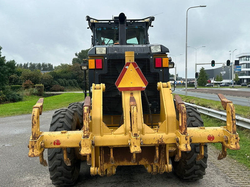 Caterpillar 140M Ripper + Pushblock - Grader: picture 4 Caterpillar 140M Ripper + Pushblock - Grader: picture 4