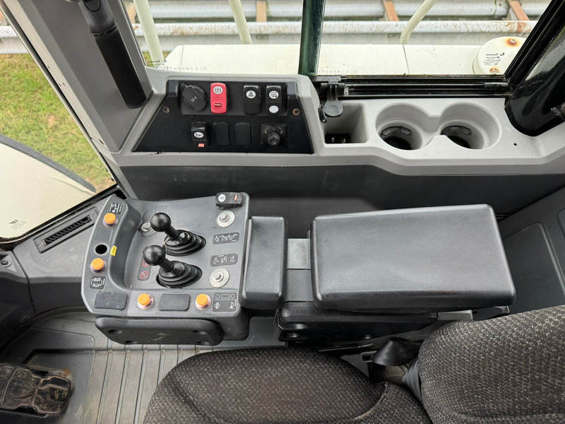 Wheel loader Caterpillar 972M XE: picture 17