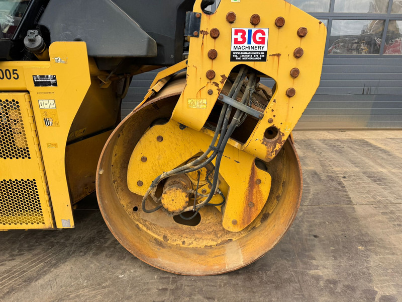 Roller Caterpillar CD54B: picture 9
