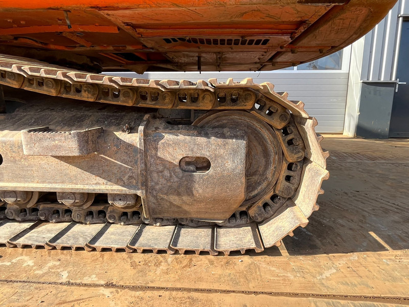 Crawler excavator Doosan DX255LC-3: picture 12