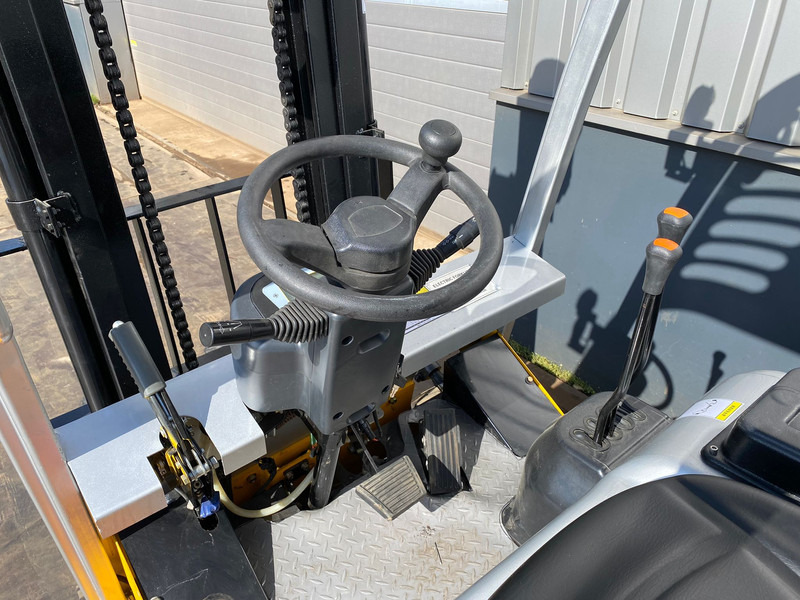 New Forklift EASY LIFT CPD 20 Forklift - 2.000 kg loading cap.: picture 10