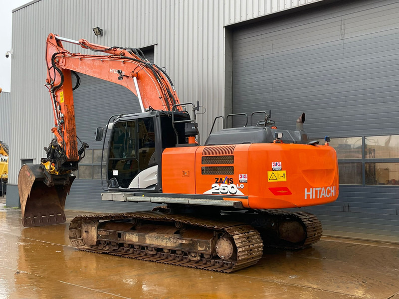 Hitachi ZX250LC-6 - Crawler excavator: picture 3 Hitachi ZX250LC-6 - Crawler excavator: picture 3